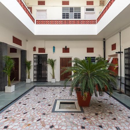 Heart Of The City Homestay By Rashmi Jaipur Bagian luar foto