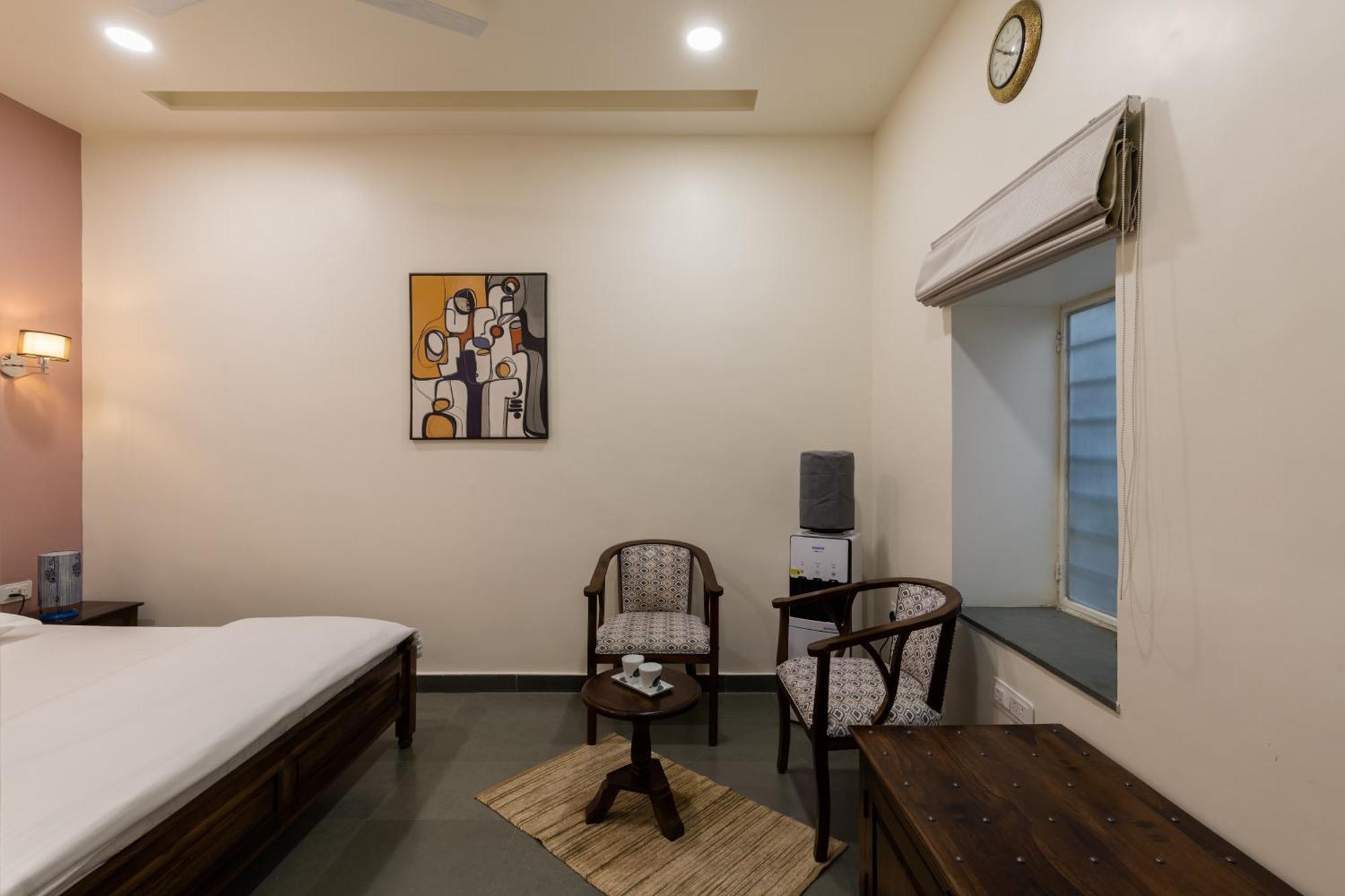 Heart Of The City Homestay By Rashmi Jaipur Bagian luar foto