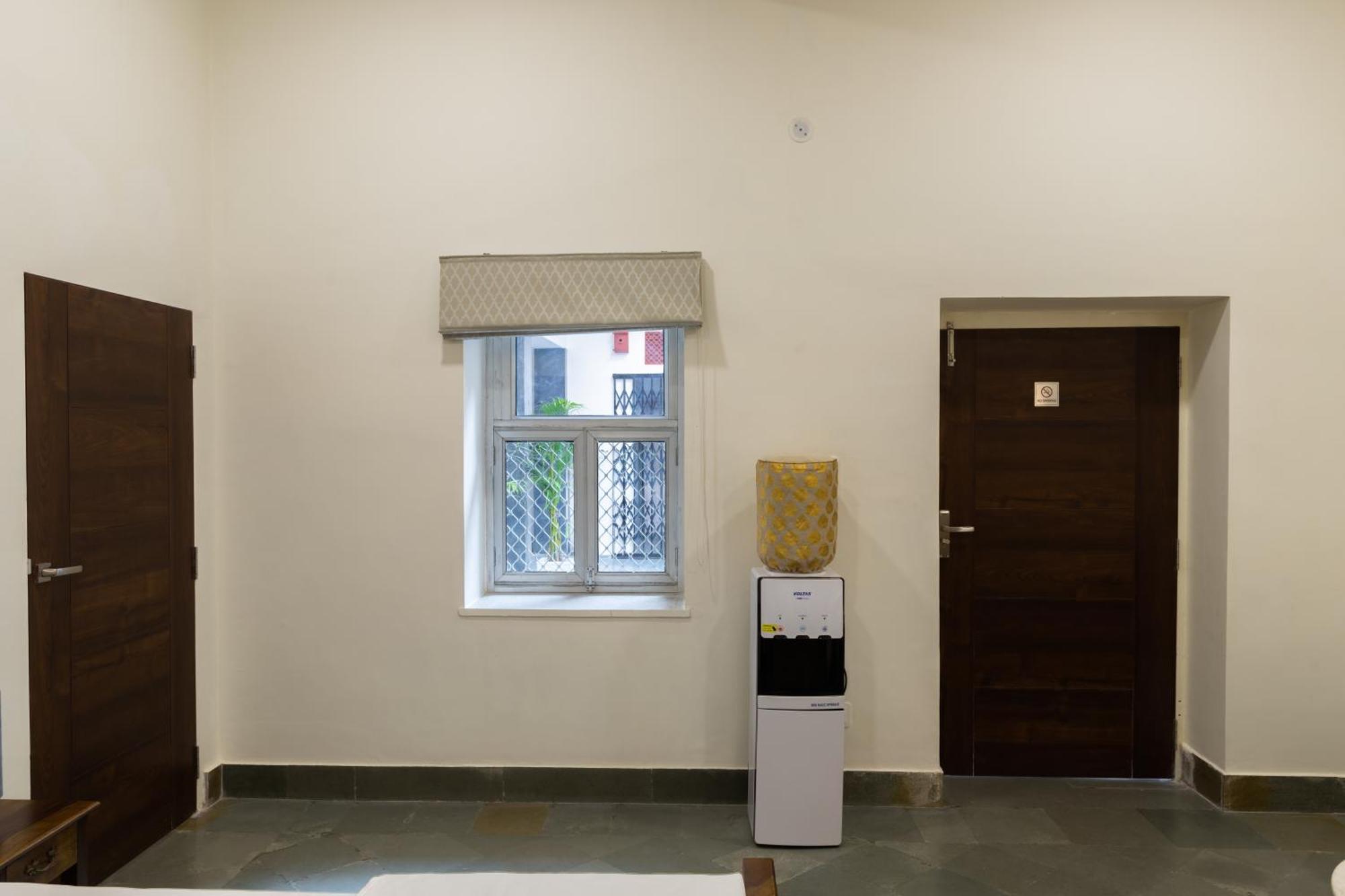 Heart Of The City Homestay By Rashmi Jaipur Bagian luar foto