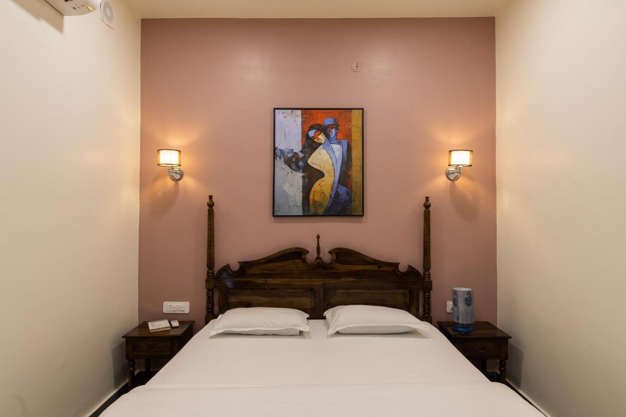 Heart Of The City Homestay By Rashmi Jaipur Bagian luar foto