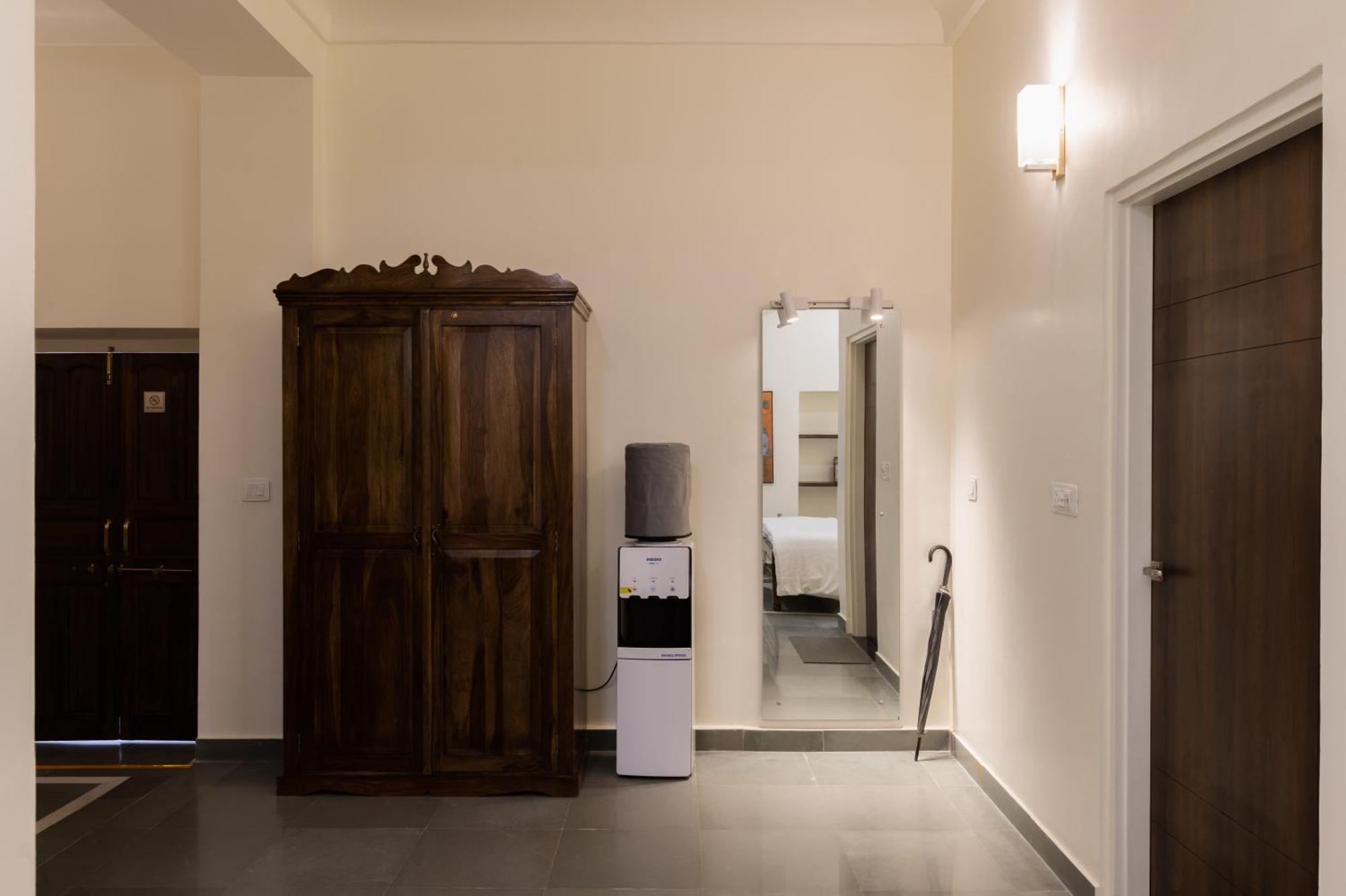 Heart Of The City Homestay By Rashmi Jaipur Bagian luar foto