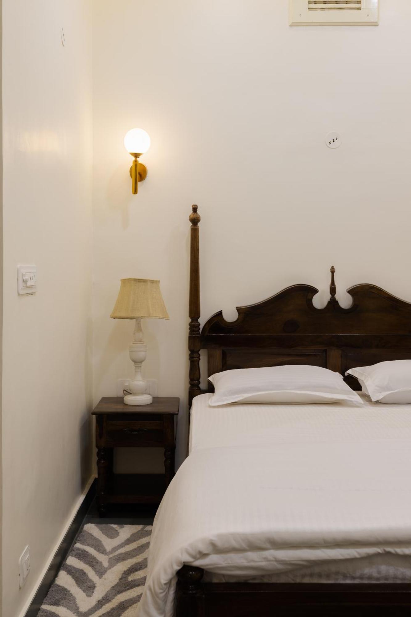Heart Of The City Homestay By Rashmi Jaipur Bagian luar foto